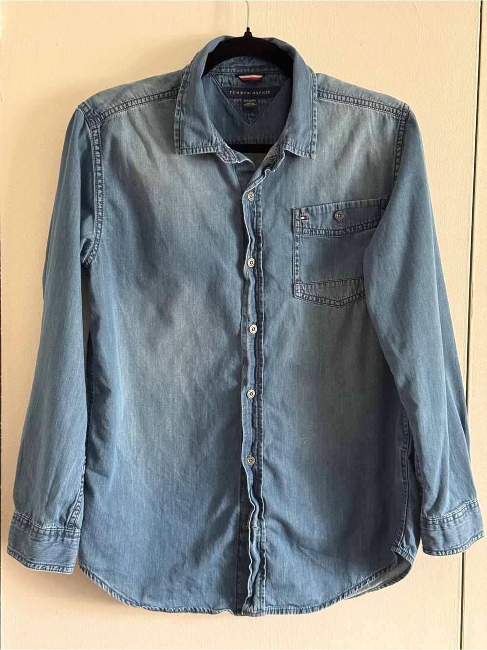 Tommy Hilfiger Light Blue Denim Button-Down Shirt, Kids size 20 boys